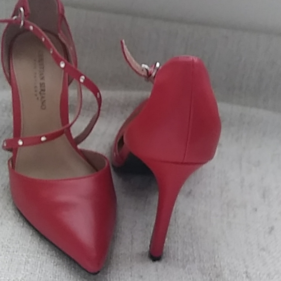 Shoes - Picture 3 of 3